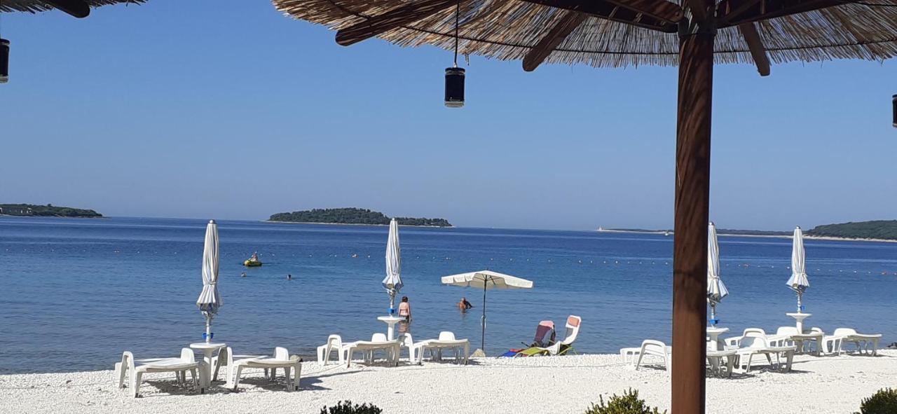 Adriatic Apartments Nada Фажана Екстер'єр фото
