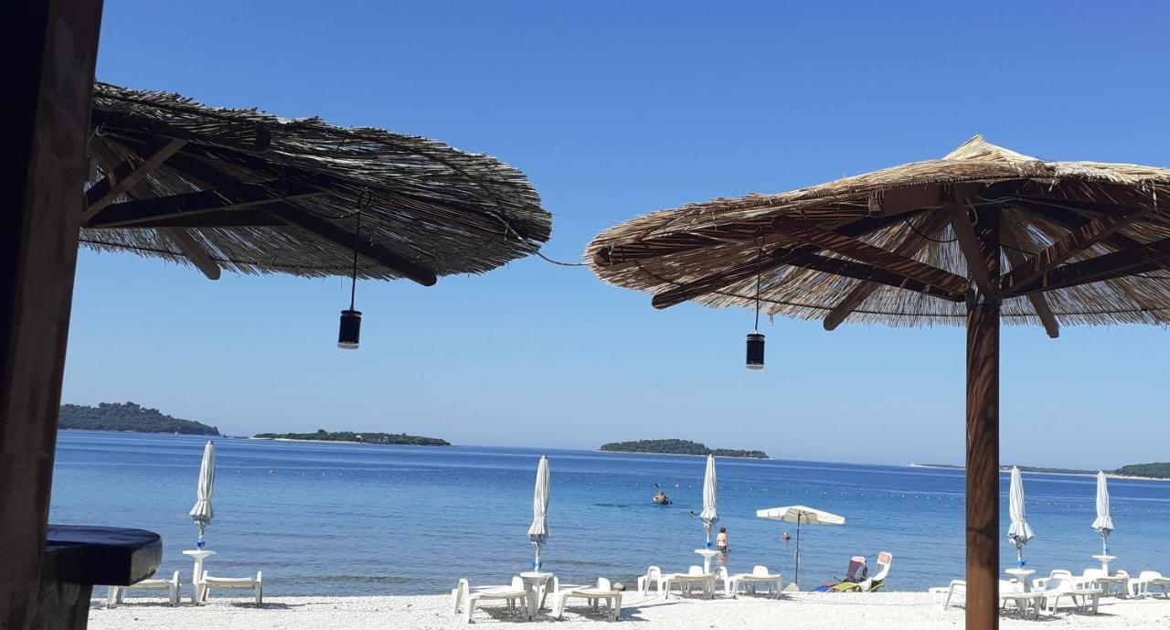 Adriatic Apartments Nada Фажана Екстер'єр фото