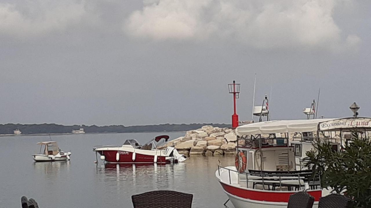 Adriatic Apartments Nada Фажана Екстер'єр фото